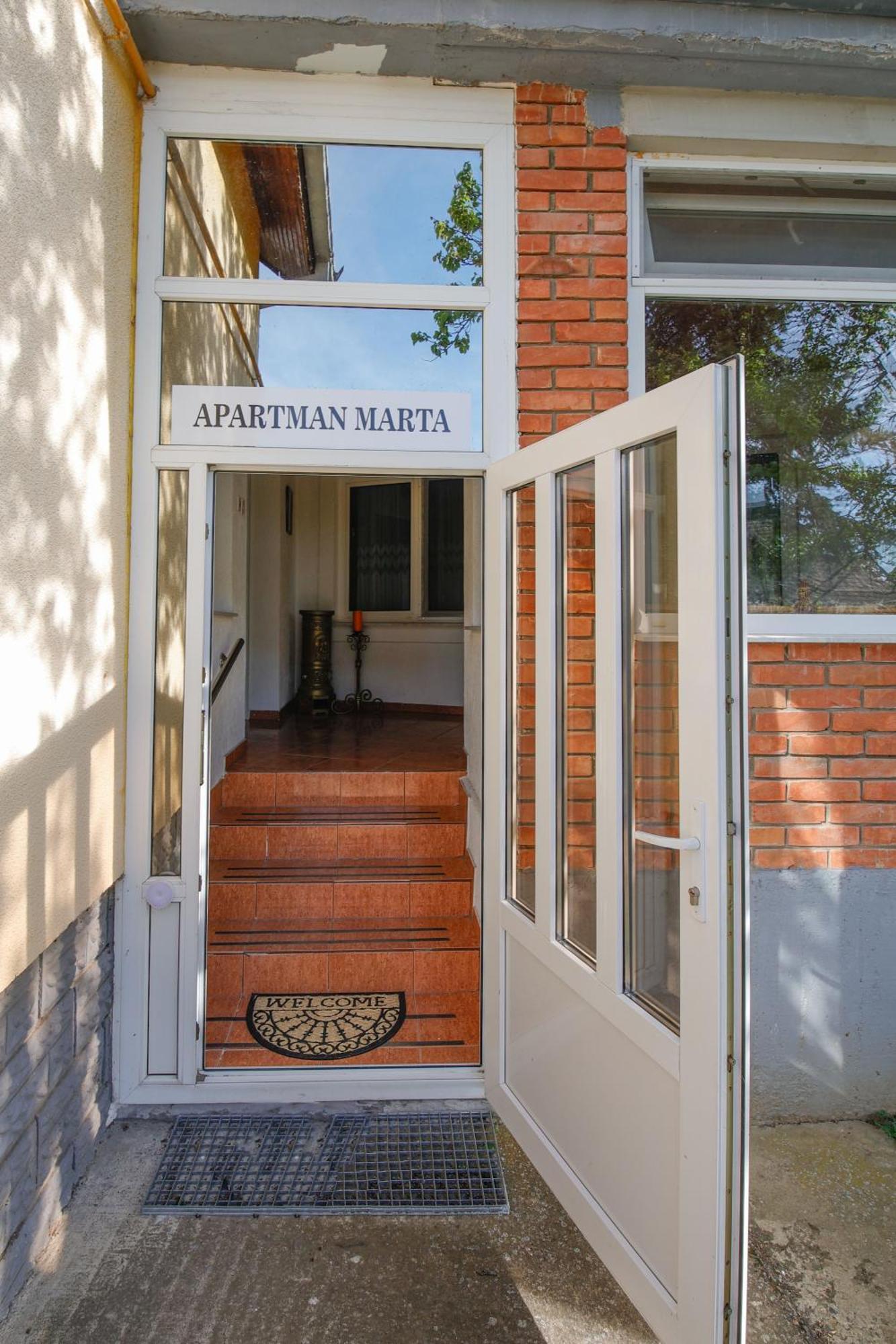 Apartman Marta I Soba Maja Gradiste Екстер'єр фото